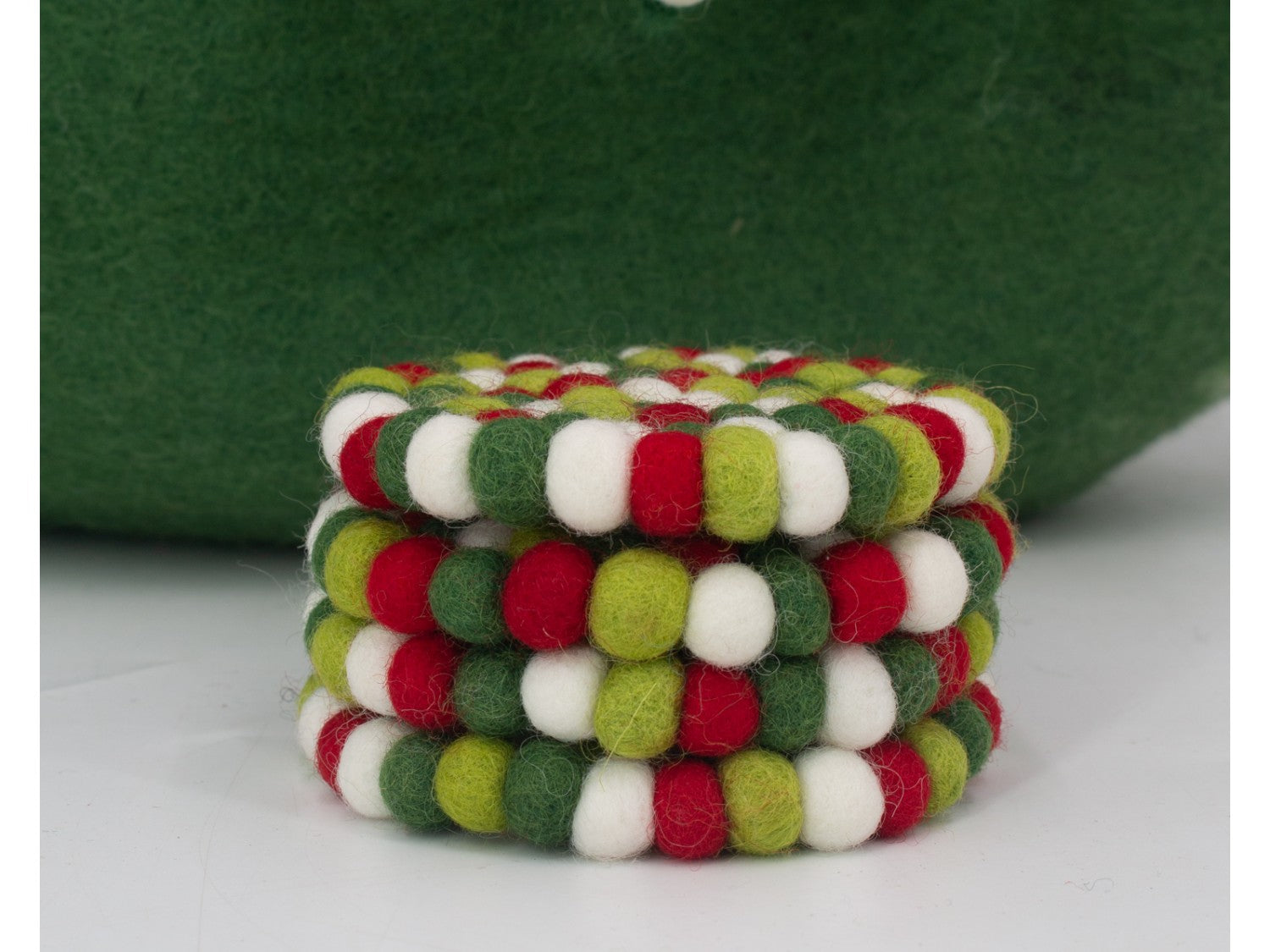 10cm Christmas Felt Ball Coaster