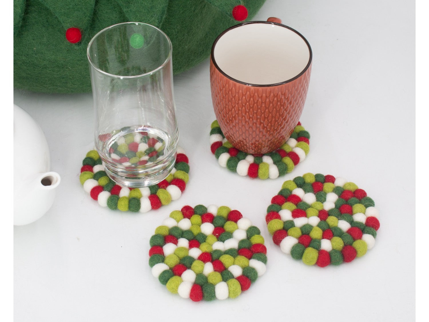 10cm Christmas Felt Ball Coaster