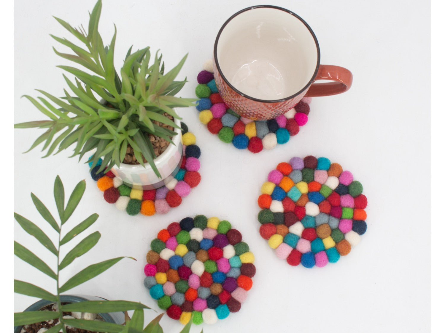 10cm Colorful Felt Ball Coasters