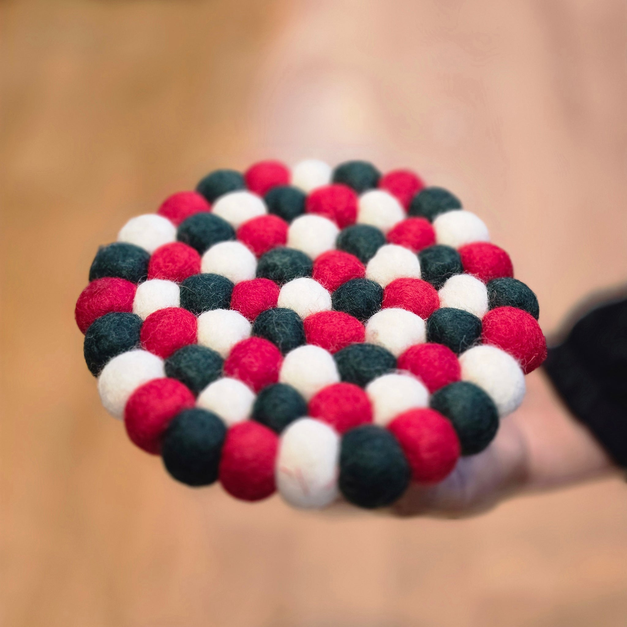 20cm Christmas Felt Ball Trivet